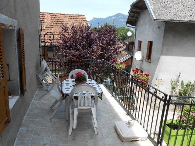 Gite Chez Charlot Chanaz Εξωτερικό φωτογραφία